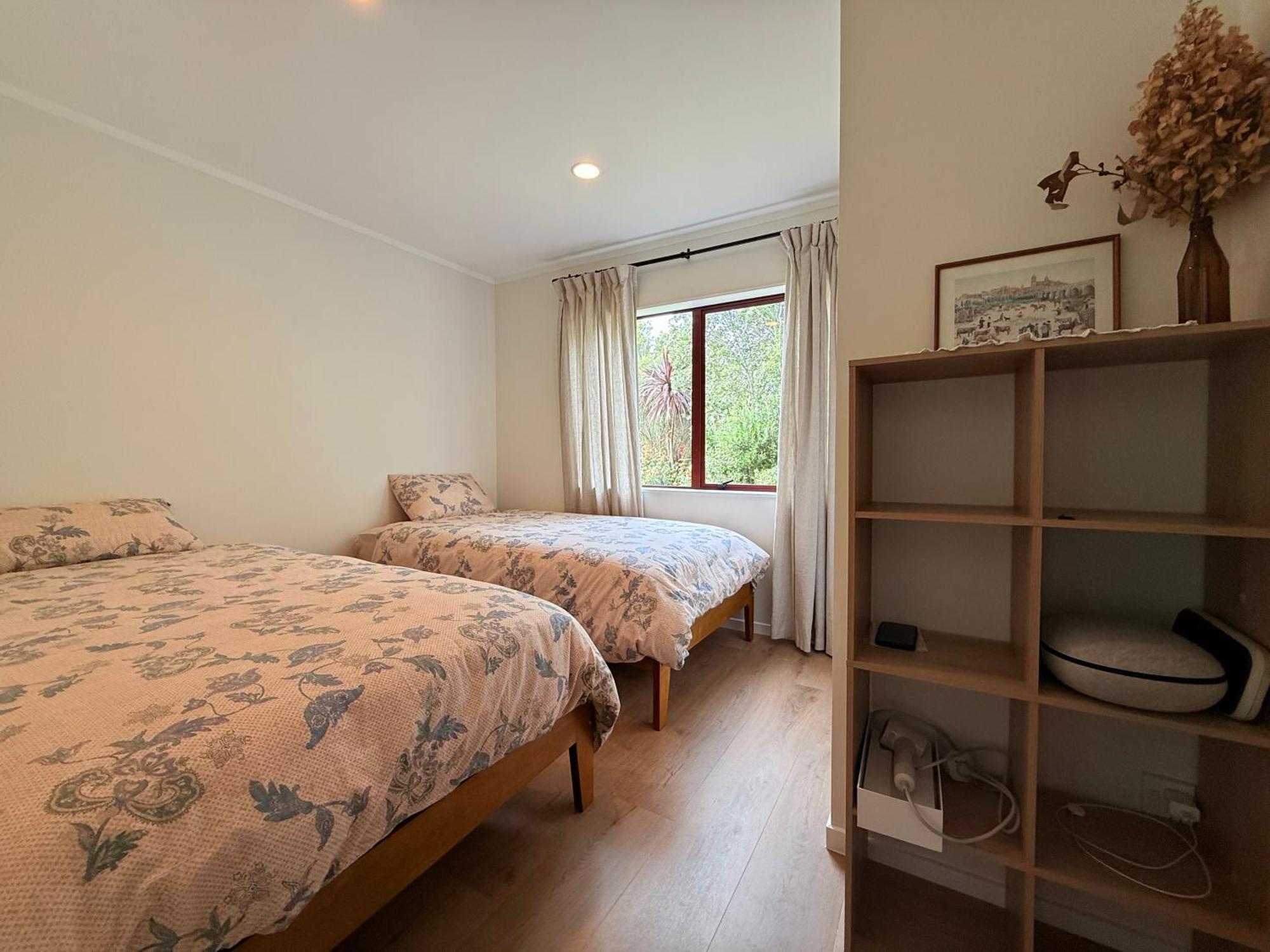 A Cabin With A Big View, Comfort And Tranquility, Close To Vines Martinborough Eksteriør bilde