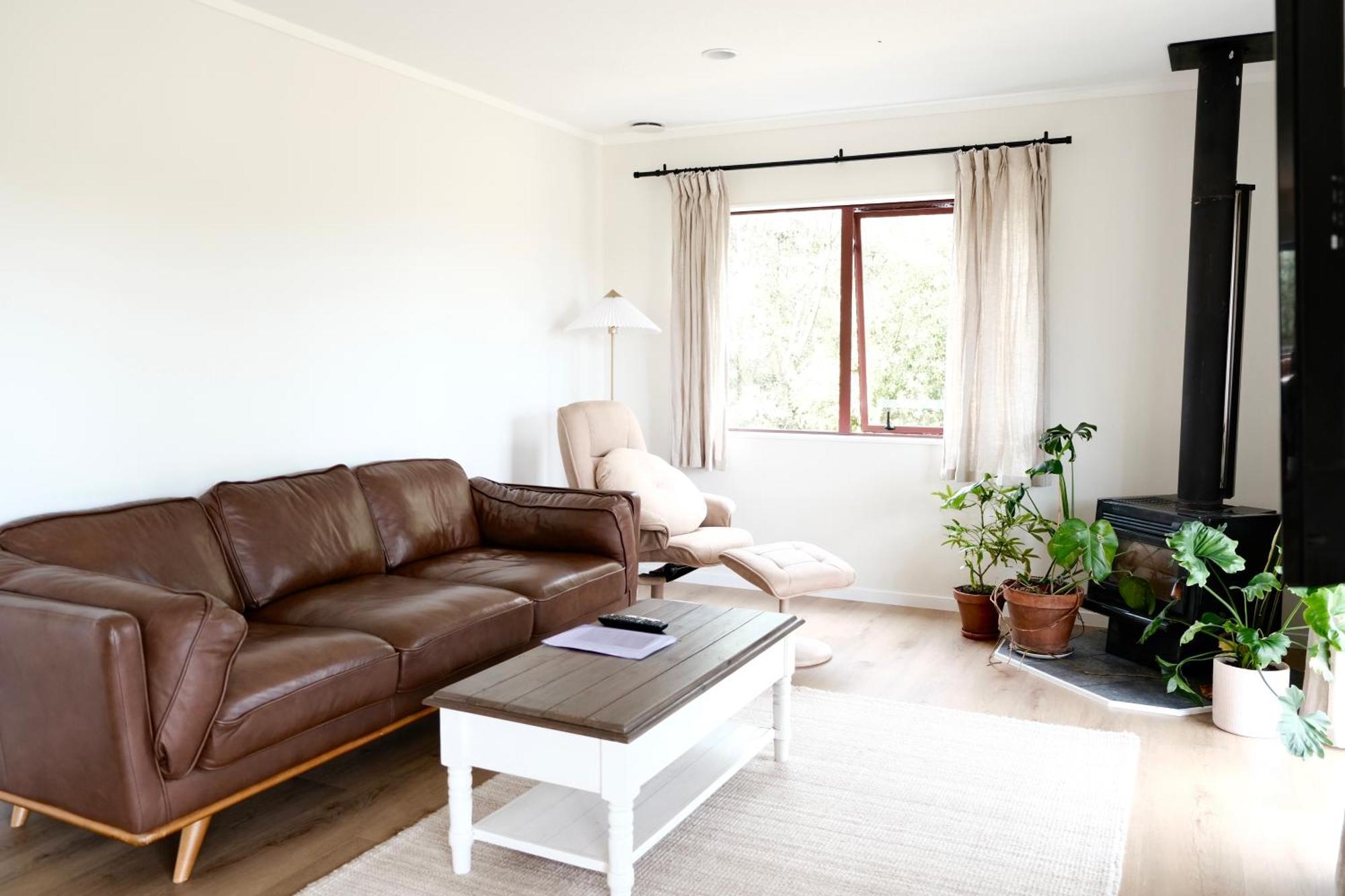A Cabin With A Big View, Comfort And Tranquility, Close To Vines Martinborough Eksteriør bilde