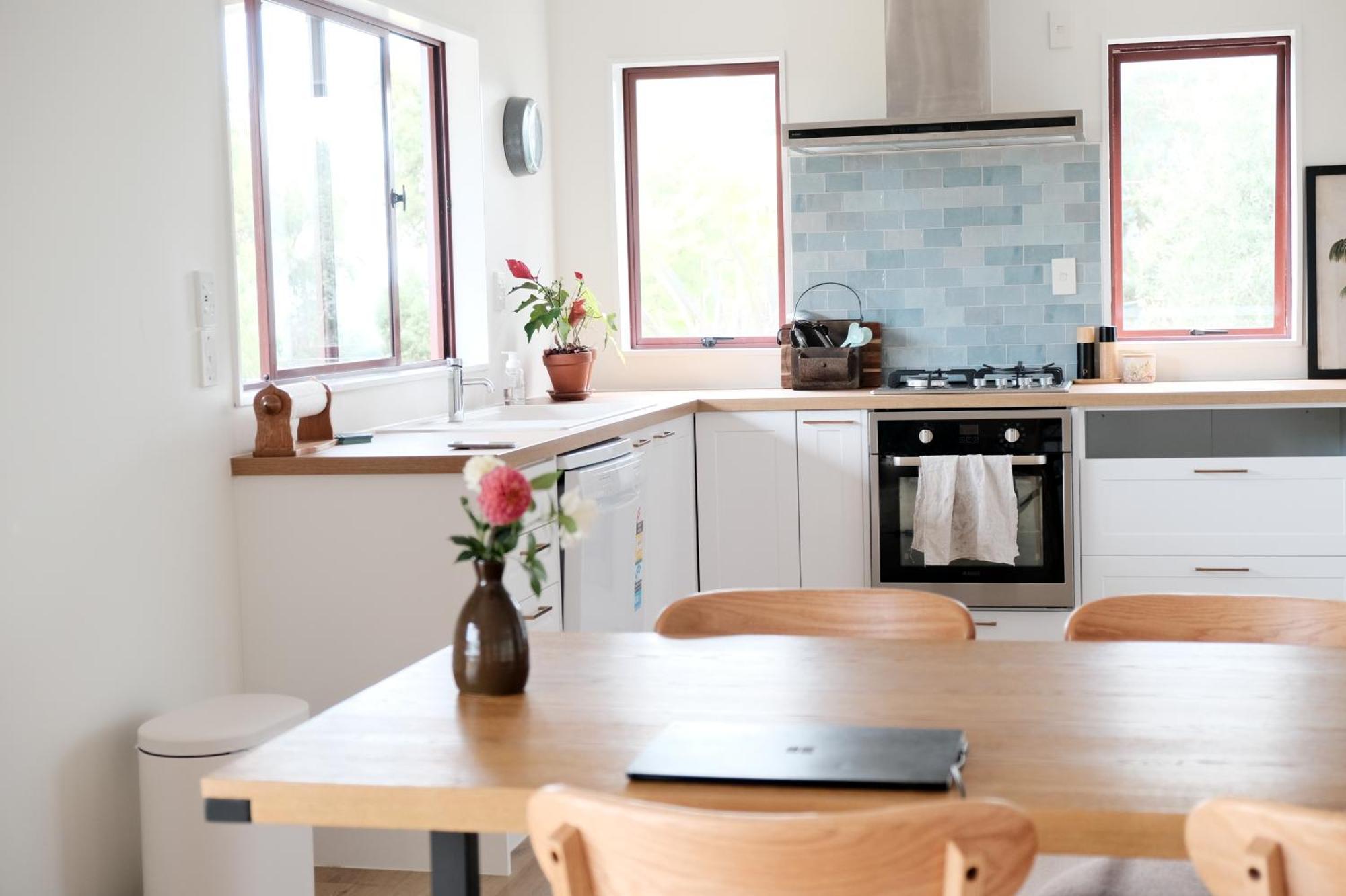 A Cabin With A Big View, Comfort And Tranquility, Close To Vines Martinborough Eksteriør bilde